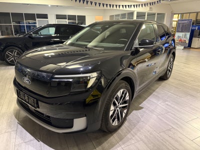 Ford Explorer Select Extended Range  