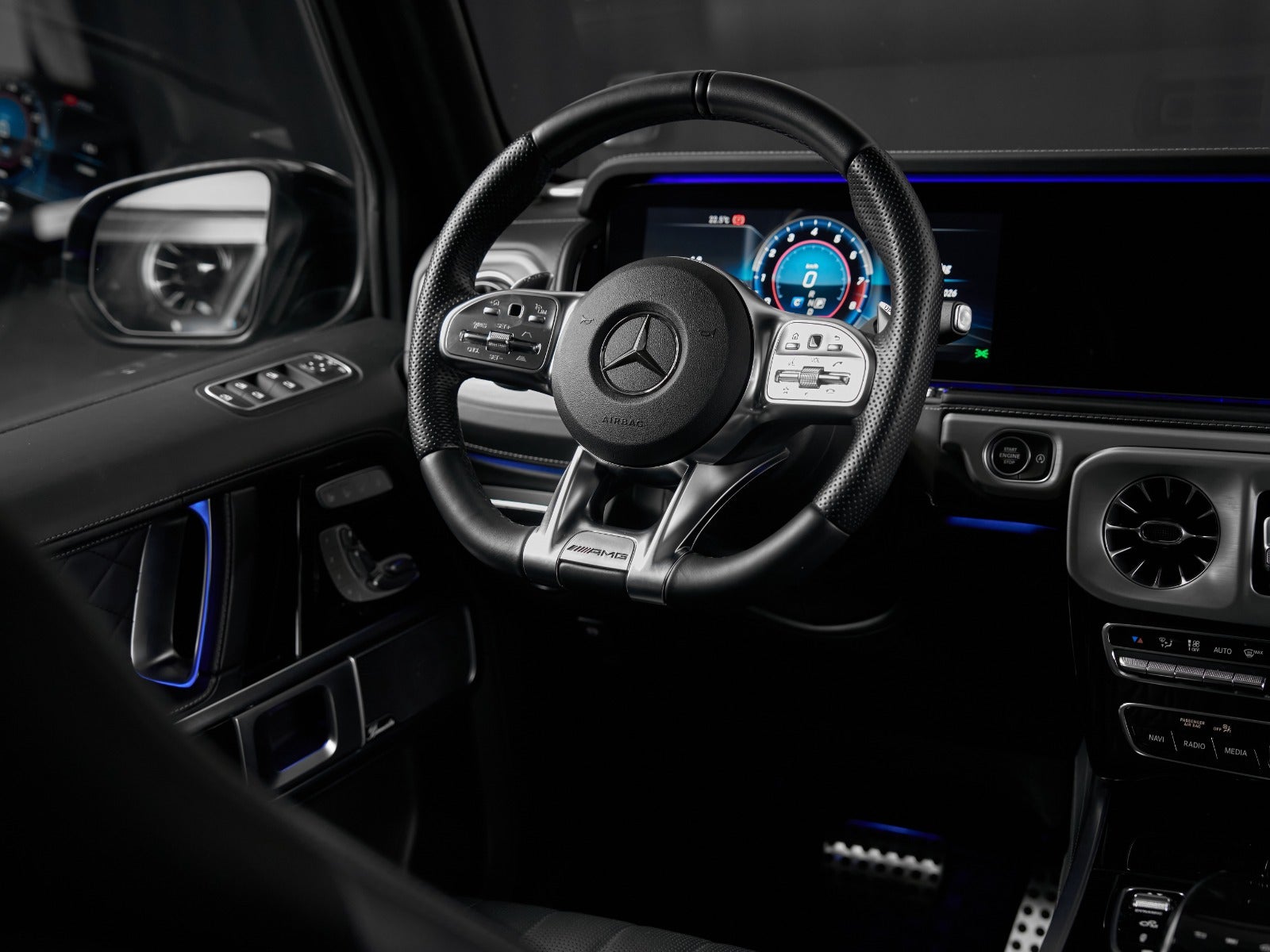 Gallery image 14 of 18