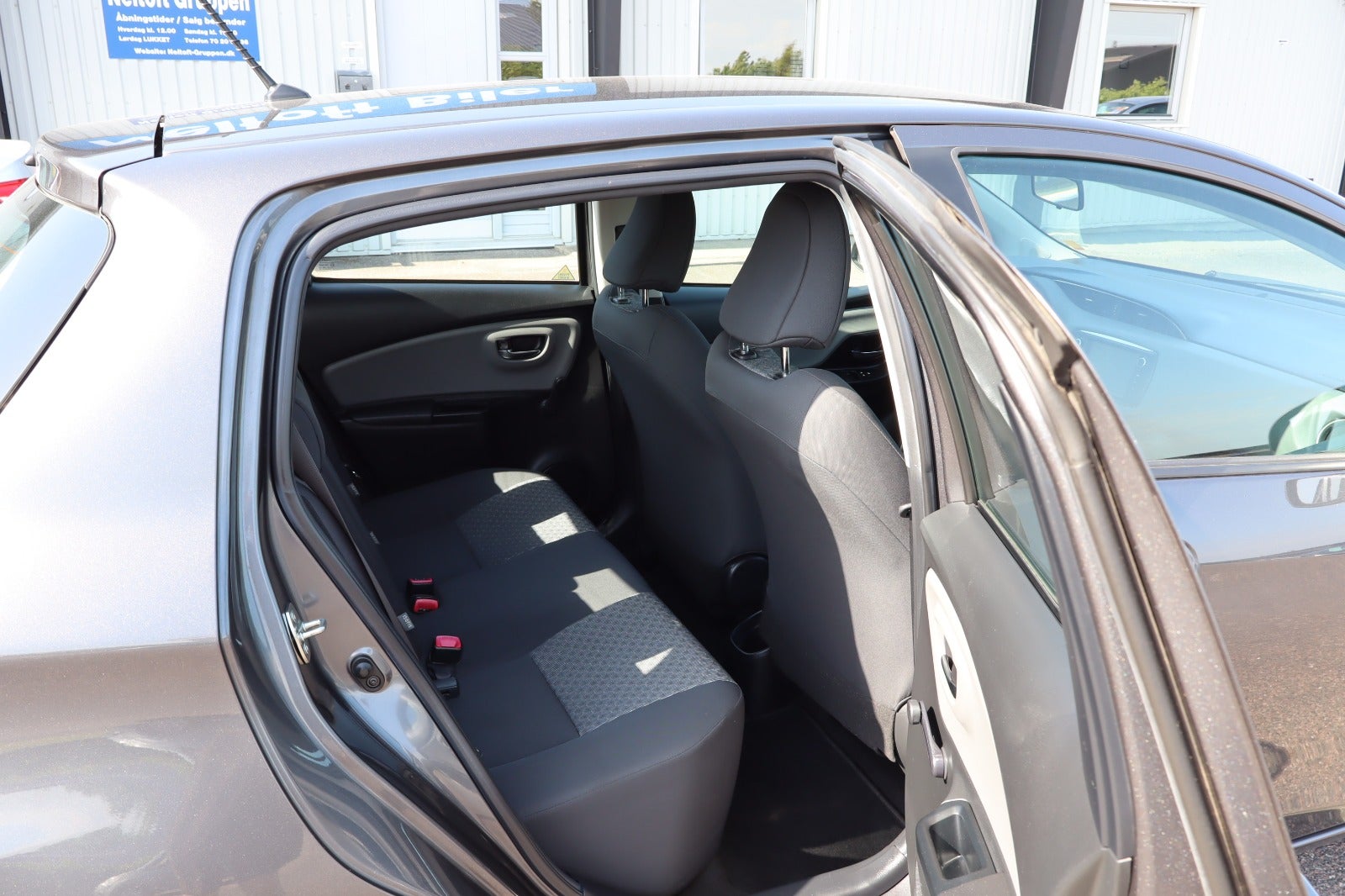 Billede af Toyota Yaris 1,3 VVT-i T2 Style