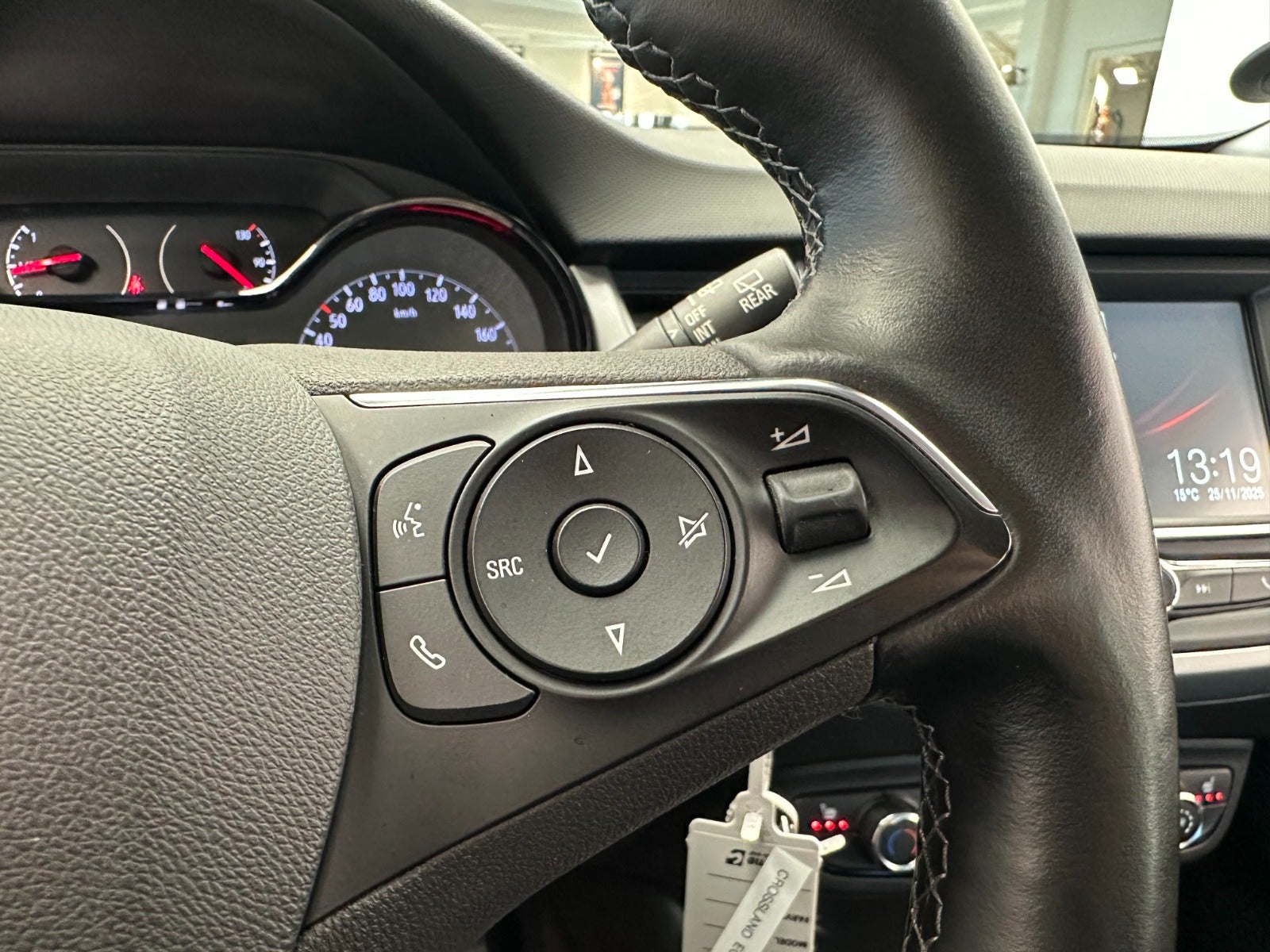 Billede af Opel Crossland X 1,2 T 110 Enjoy aut.