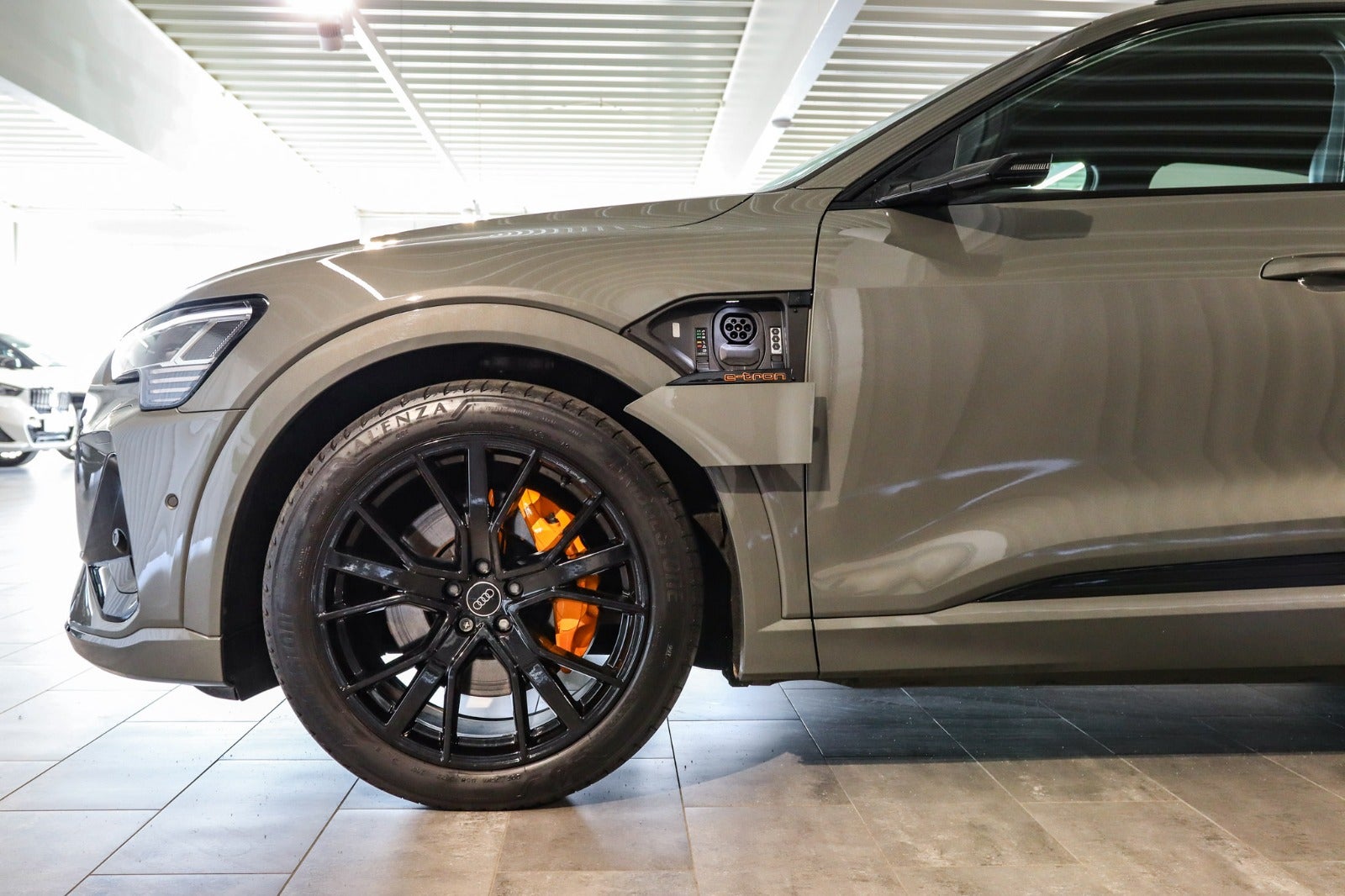 Billede af Audi e-tron 55 S-line Sportback quattro
