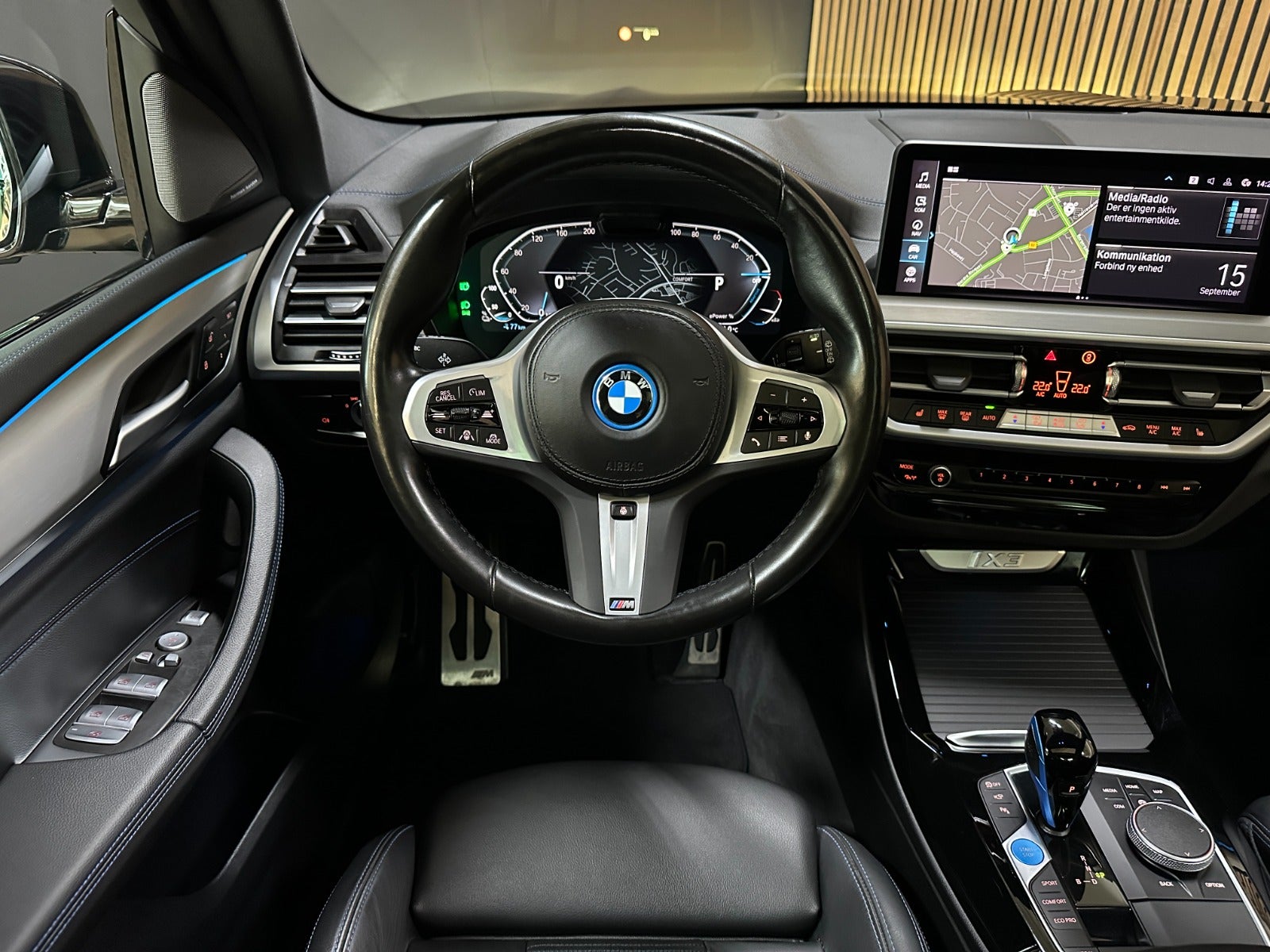 Billede af BMW iX3  Charged Plus M-Sport