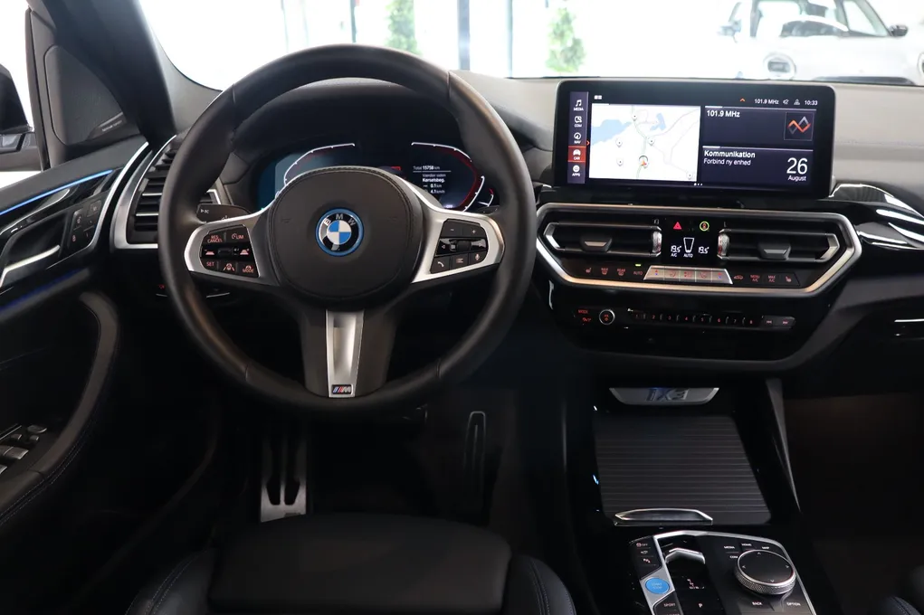BMW iX3 Charged Plus M-Sport