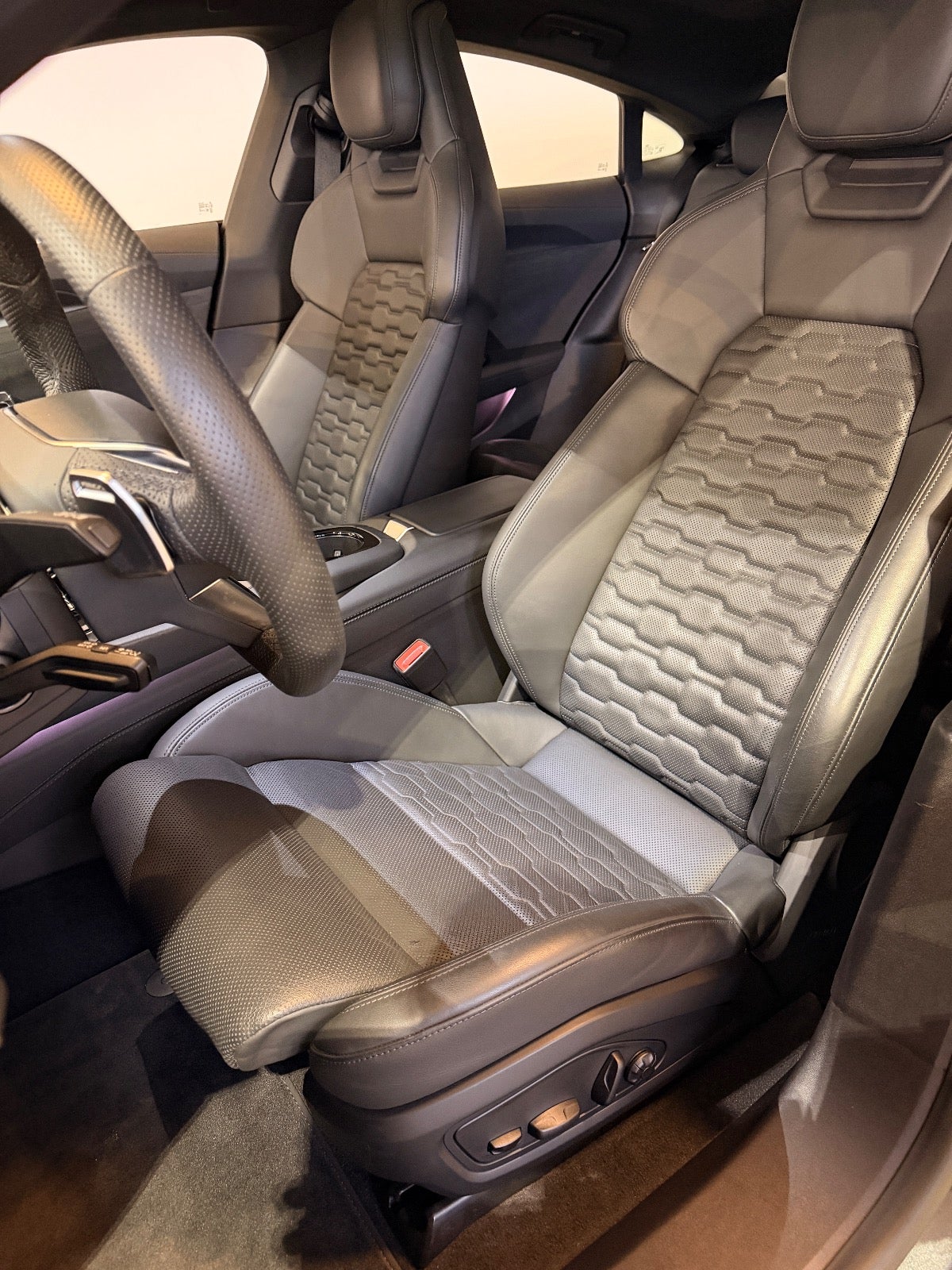 Audi e-tron GT quattro