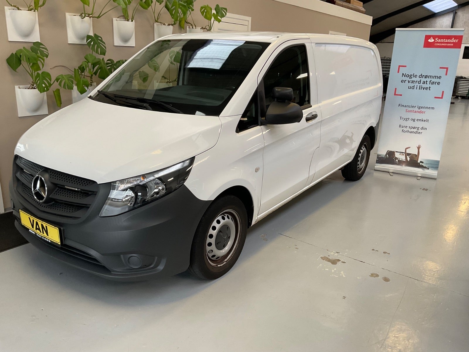 Mercedes Vito 114 2,0 CDi Kassevogn aut. K RWD - 1