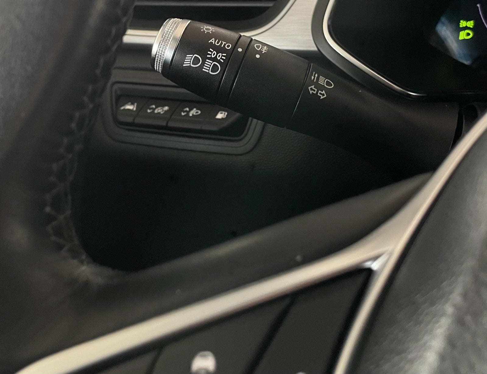 Billede af Renault Captur 1,6 E-Tech Intens