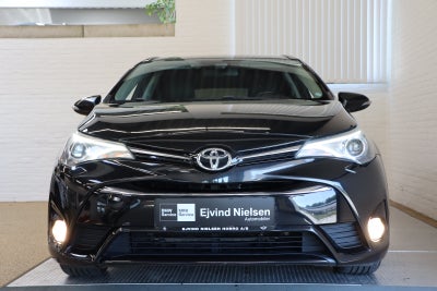 Toyota Avensis VVT-i T2 Selected Touring Sports MDS