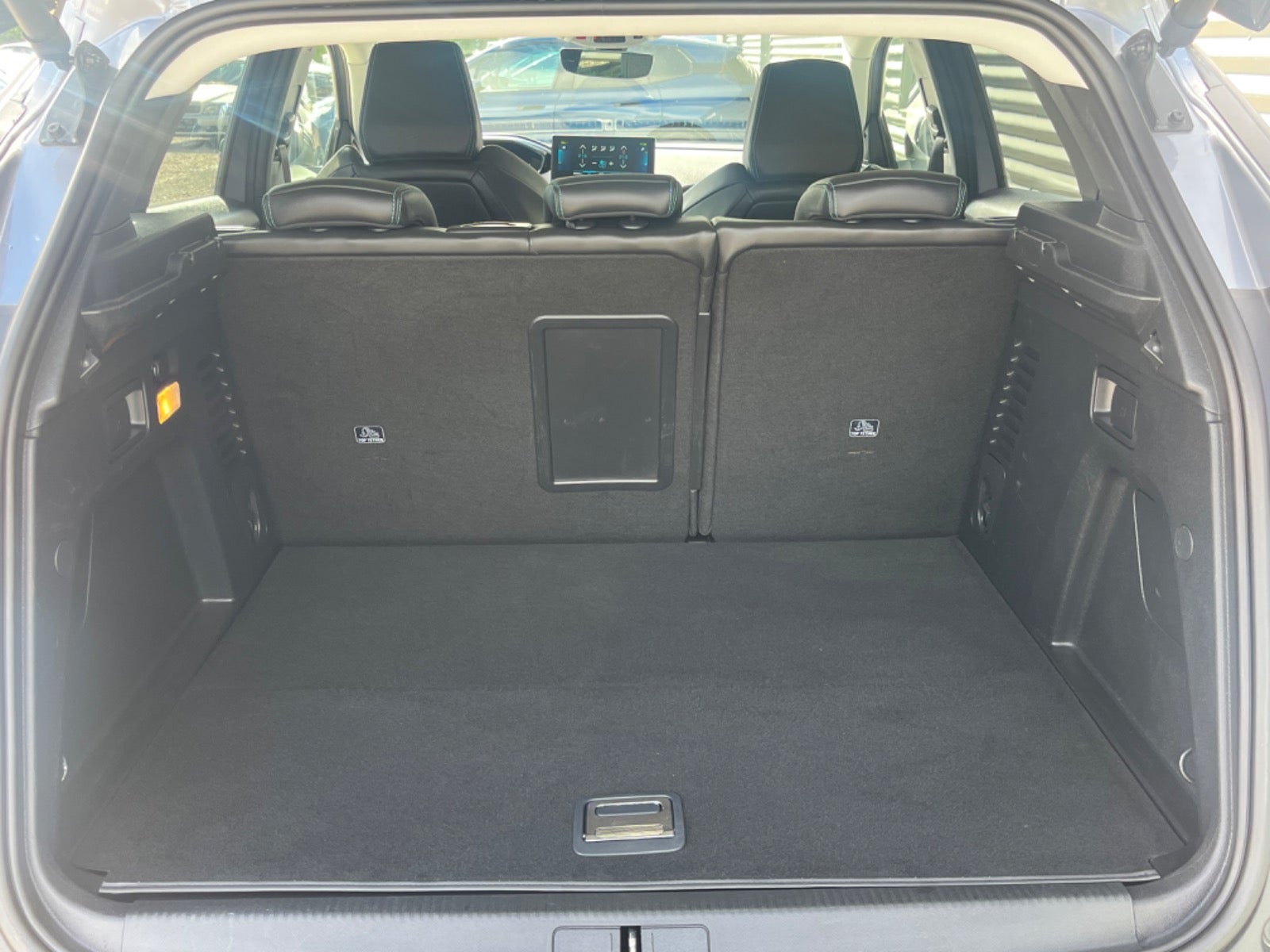 Billede af Peugeot 3008 1,6 Hybrid Allure Pack EAT8