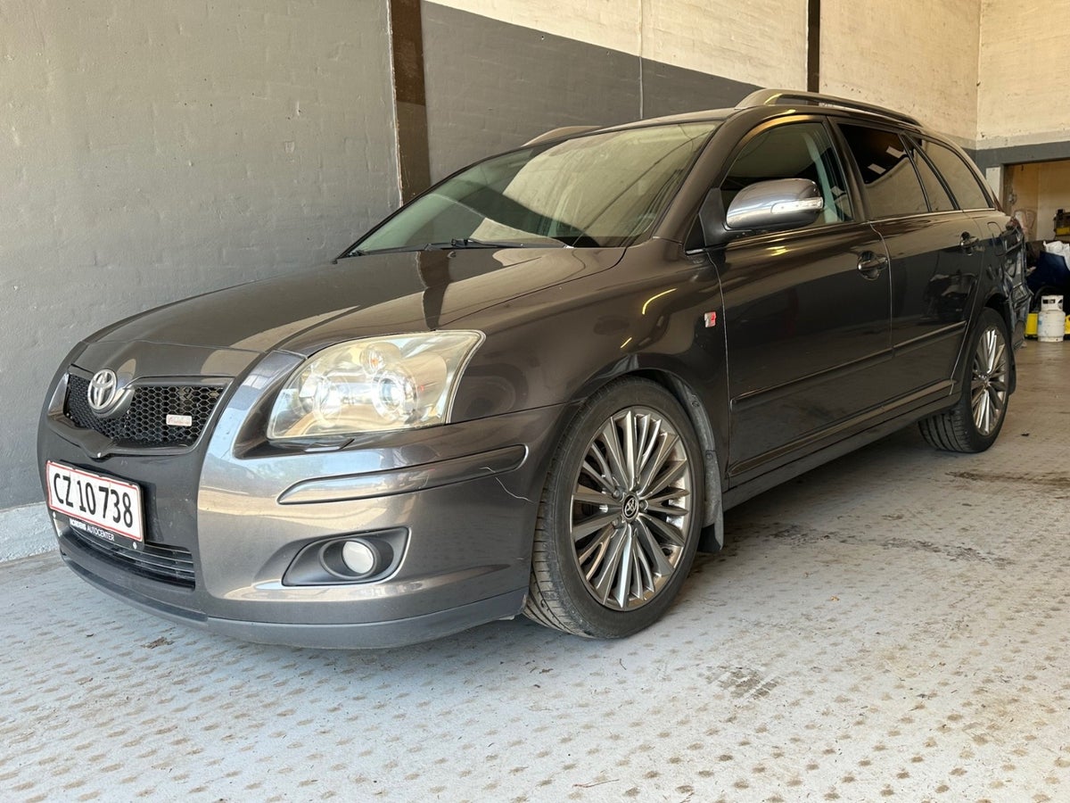 2009 Toyota Avensis D-4D 150 Executive stc. — billede 1 af 19