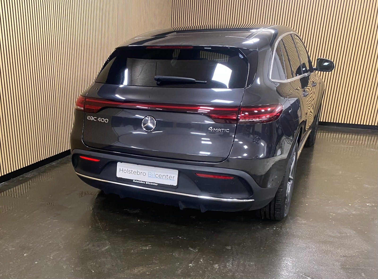 Mercedes EQC400 2021