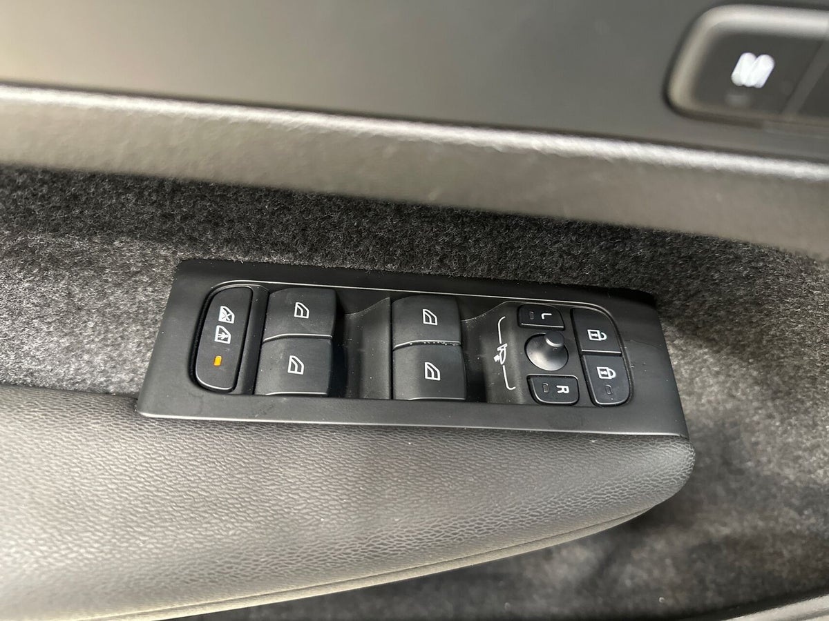 Volvo EX40 Extended Range Ultra billede 17