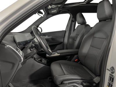 BMW iX1 xDrive30 X-Line