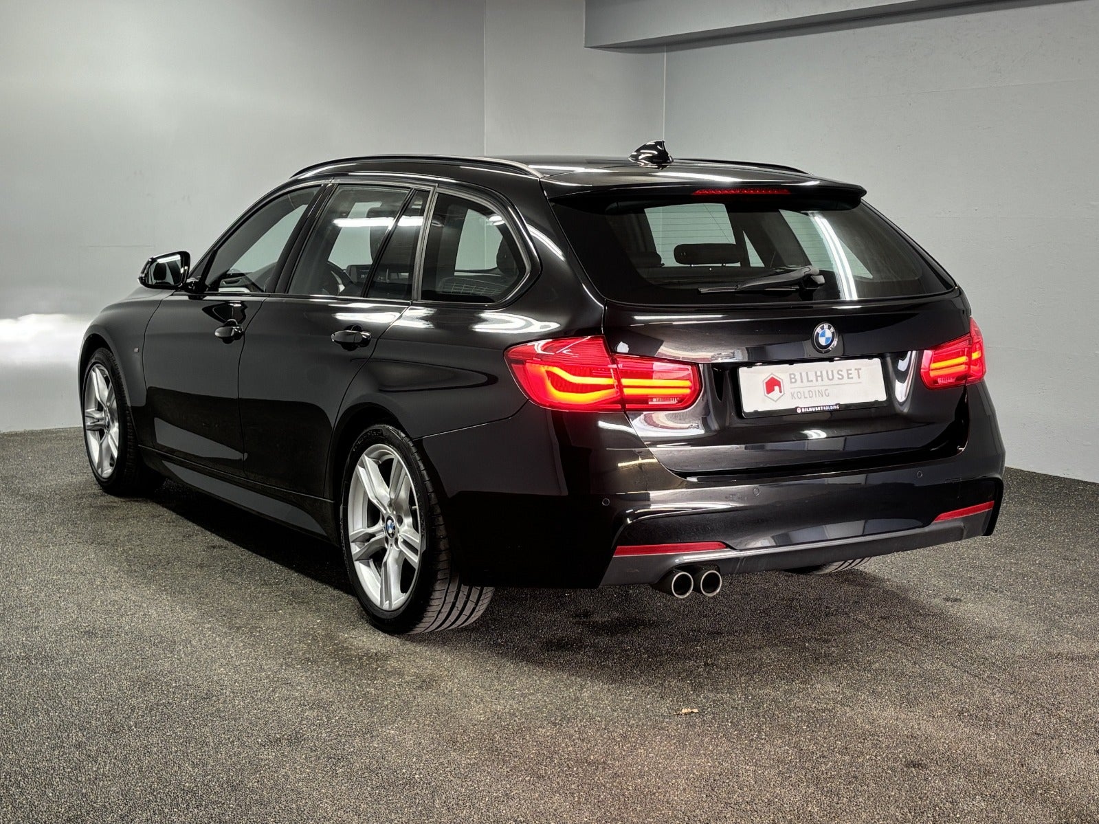 Billede af BMW 320d 2,0 Touring M-Sport aut.