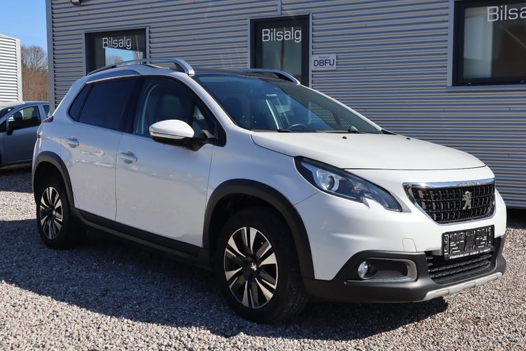 Peugeot 2008 BlueHDi 100 Allure Sky