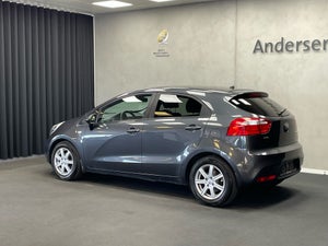 Kia Rio CVVT World Cup