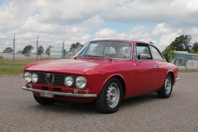 Alfa Romeo Junior 1,6 GT Coupé 2d