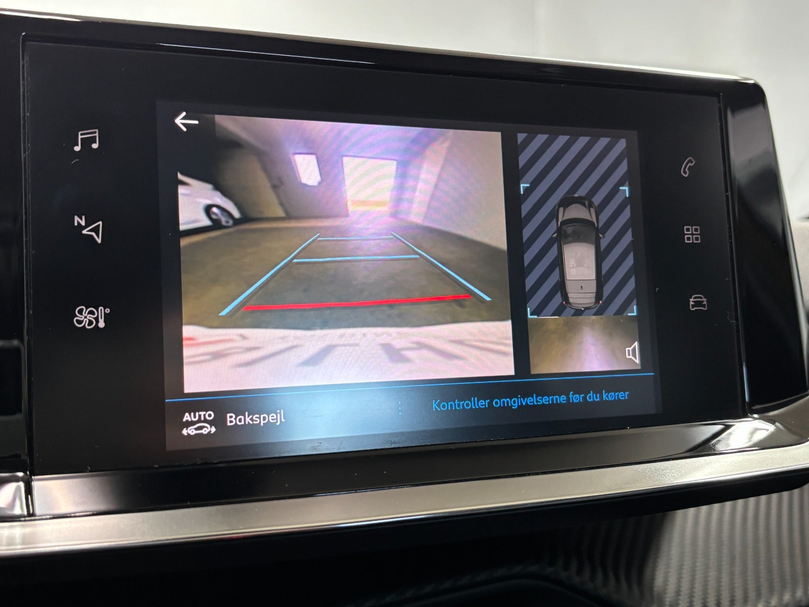 Billede af Peugeot 208 1,2 PureTech 100 Allure Sky