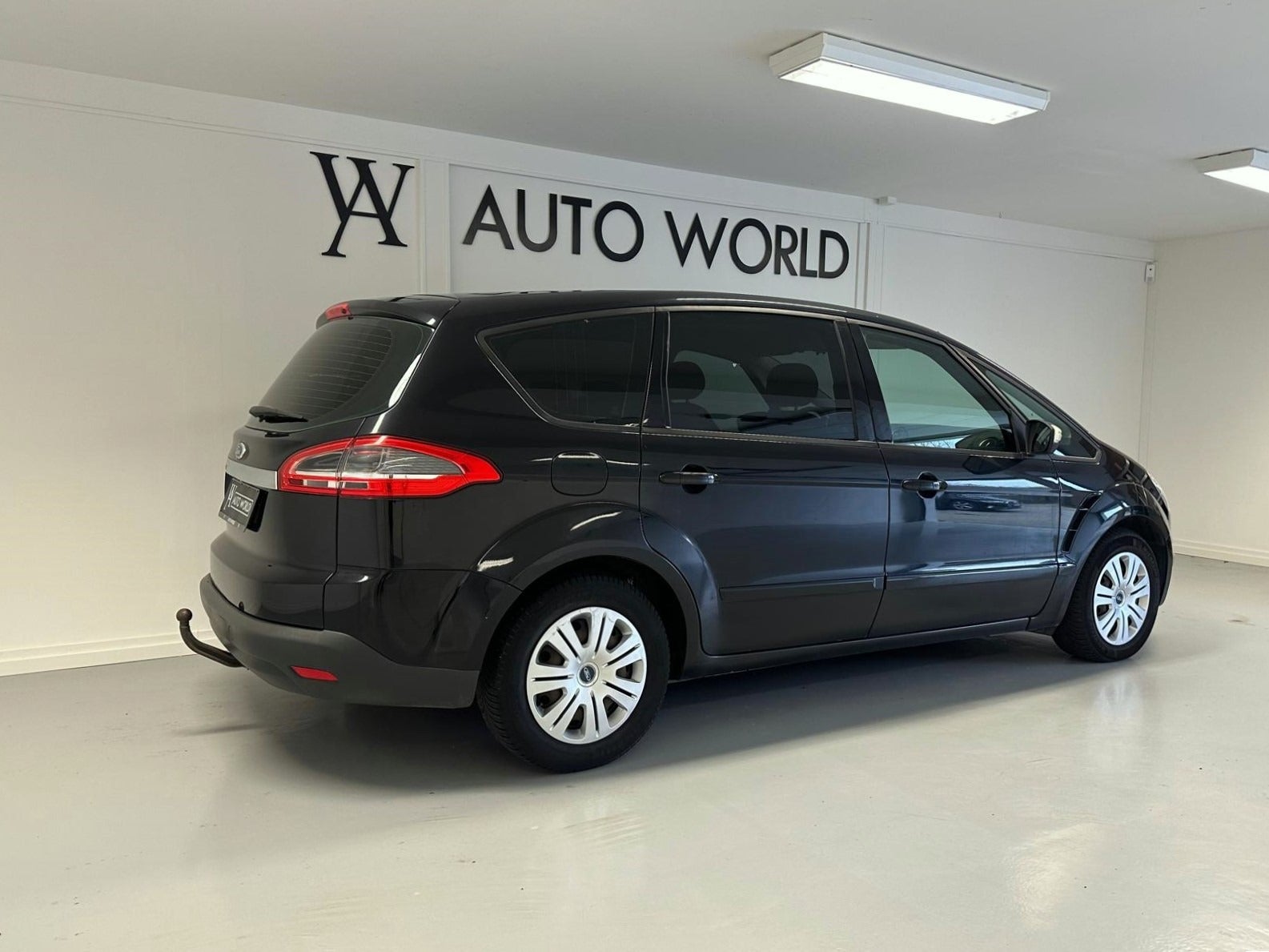 Ford S-MAX 2011