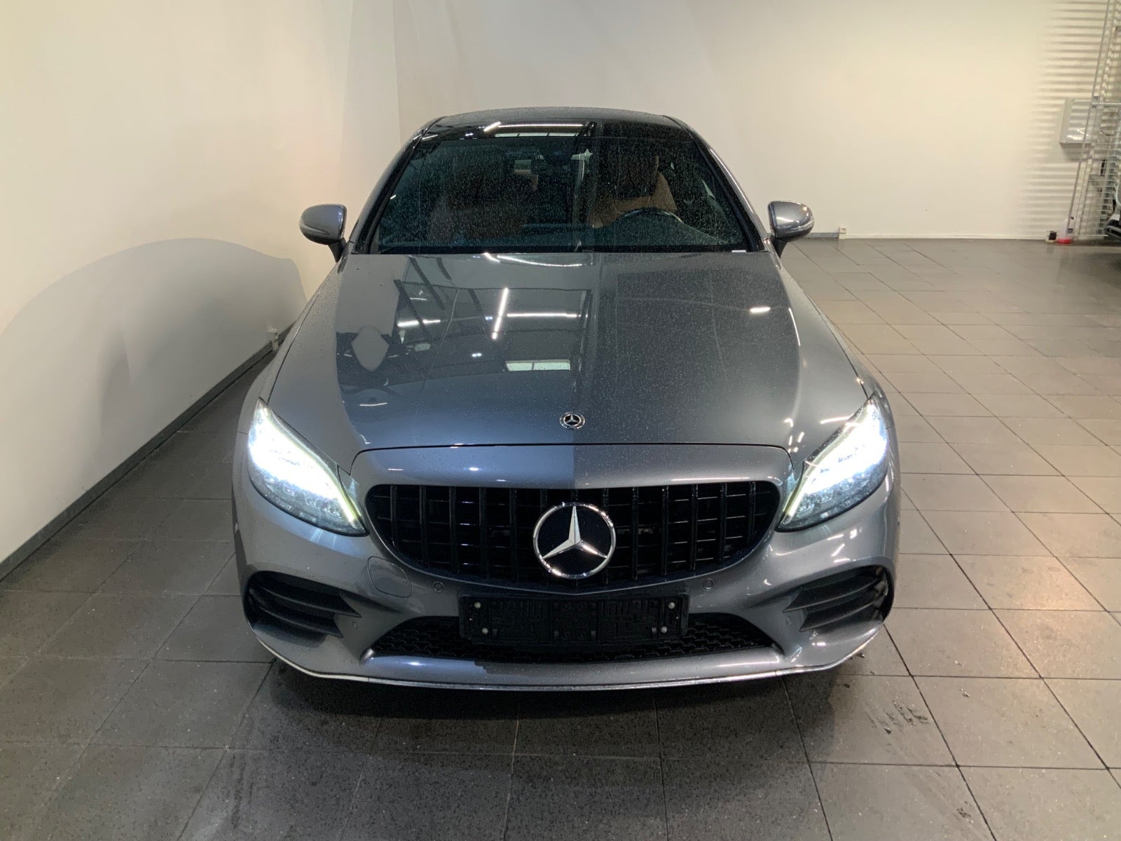 Mercedes-Benz C 200