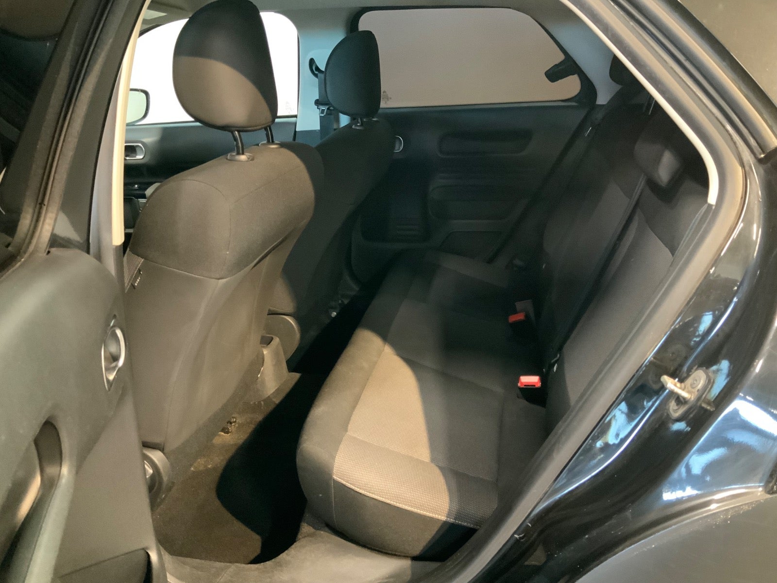Citroën C4 Cactus (6/8)