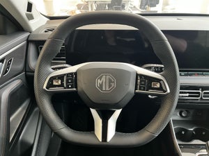 MG HS PHEV Luxury