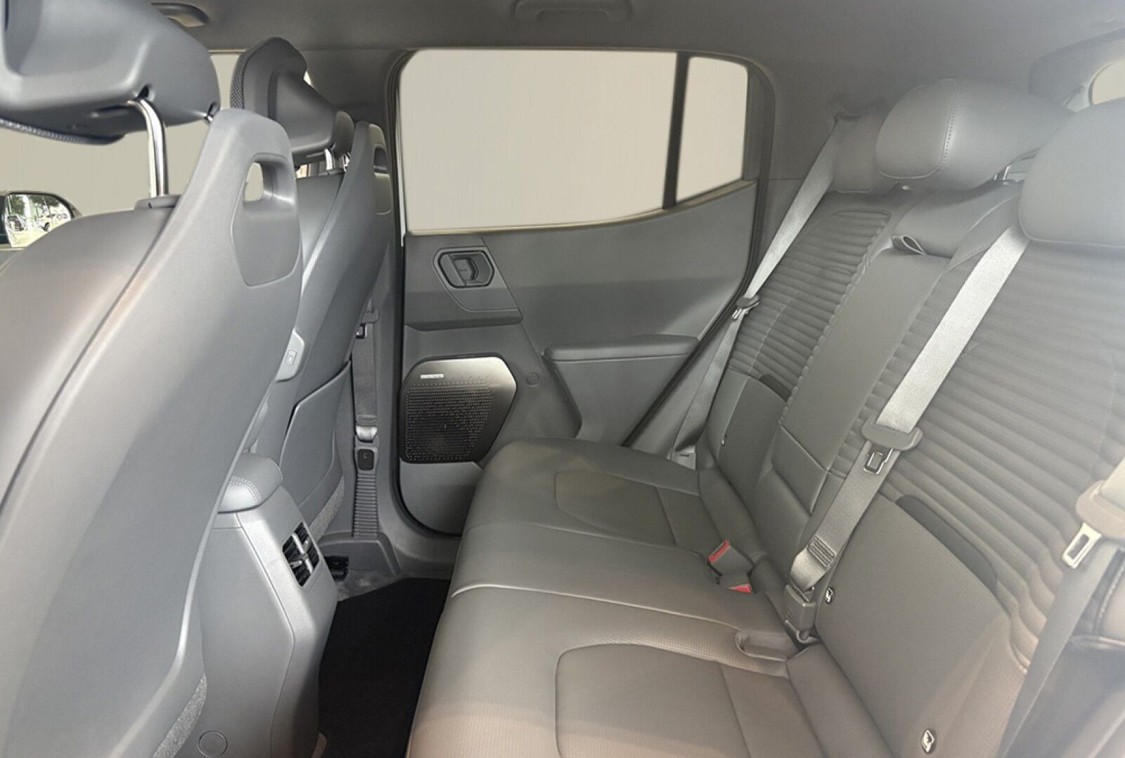 Kia EV2 Long Range Black-Line