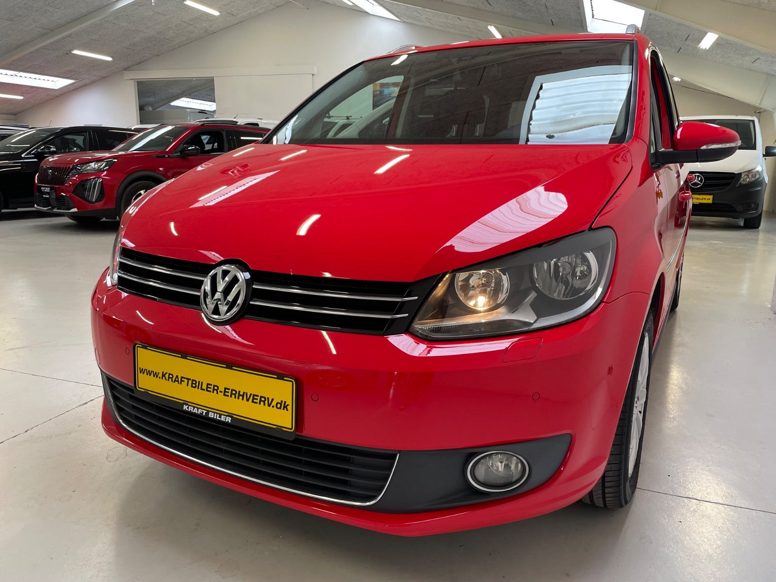 Billede af VW Touran 2,0 TDi 140 Highline DSG BMT Van