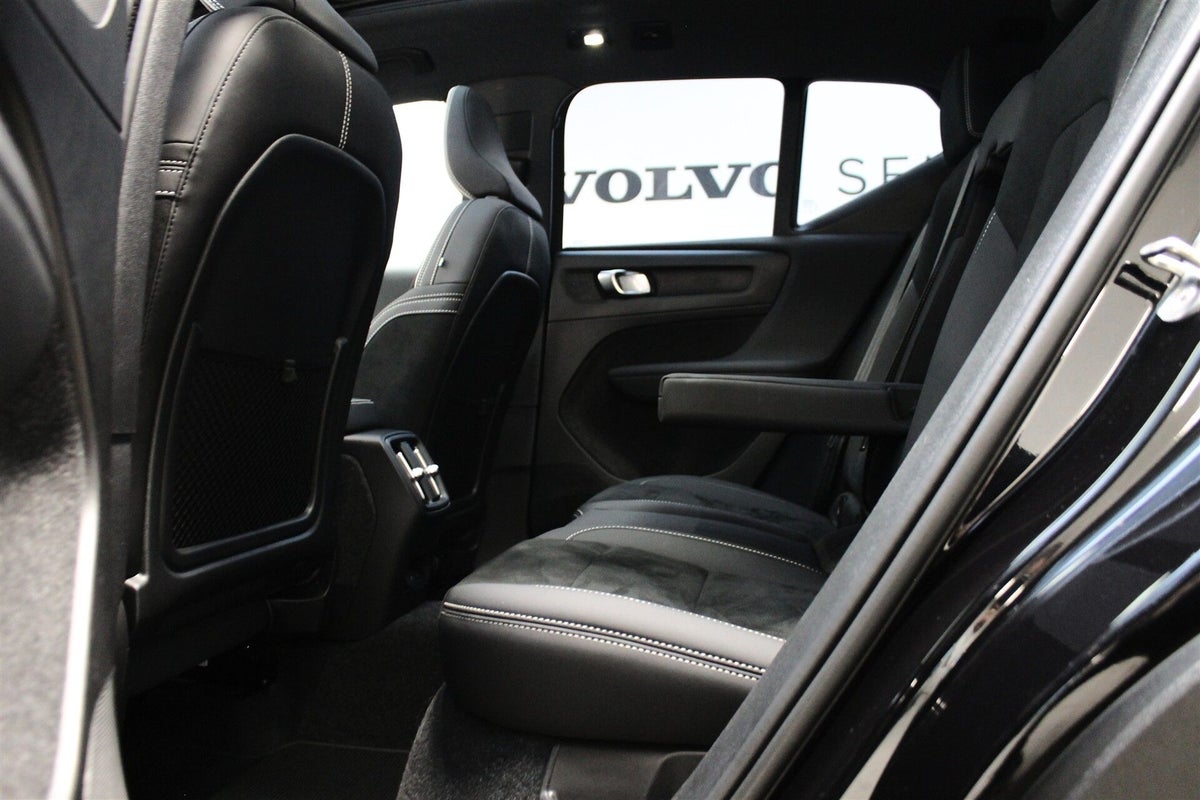 Volvo EX40 Extended Range Black Edition billede 7