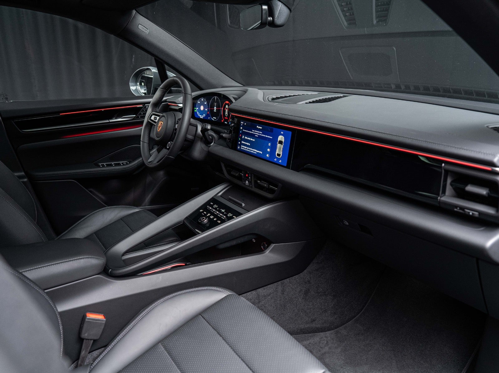 Gallery image 15 of 18