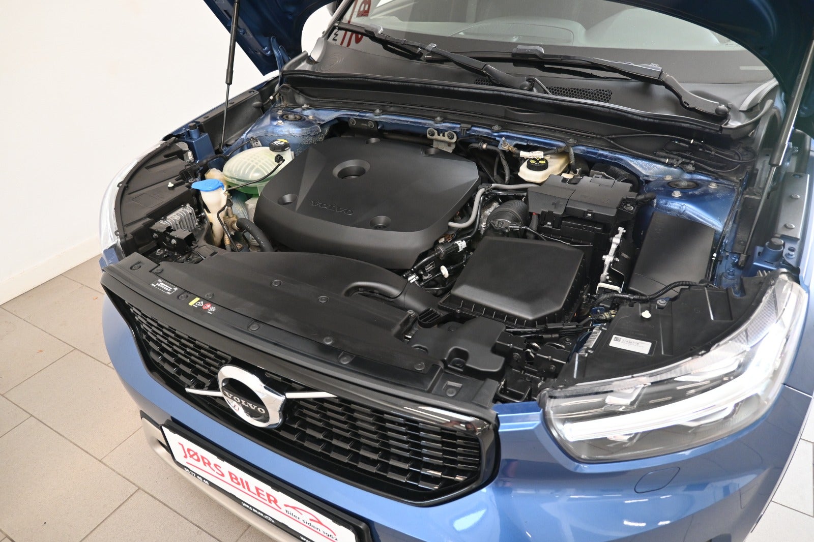 Volvo XC40 T5 250 R-Design aut. AWD