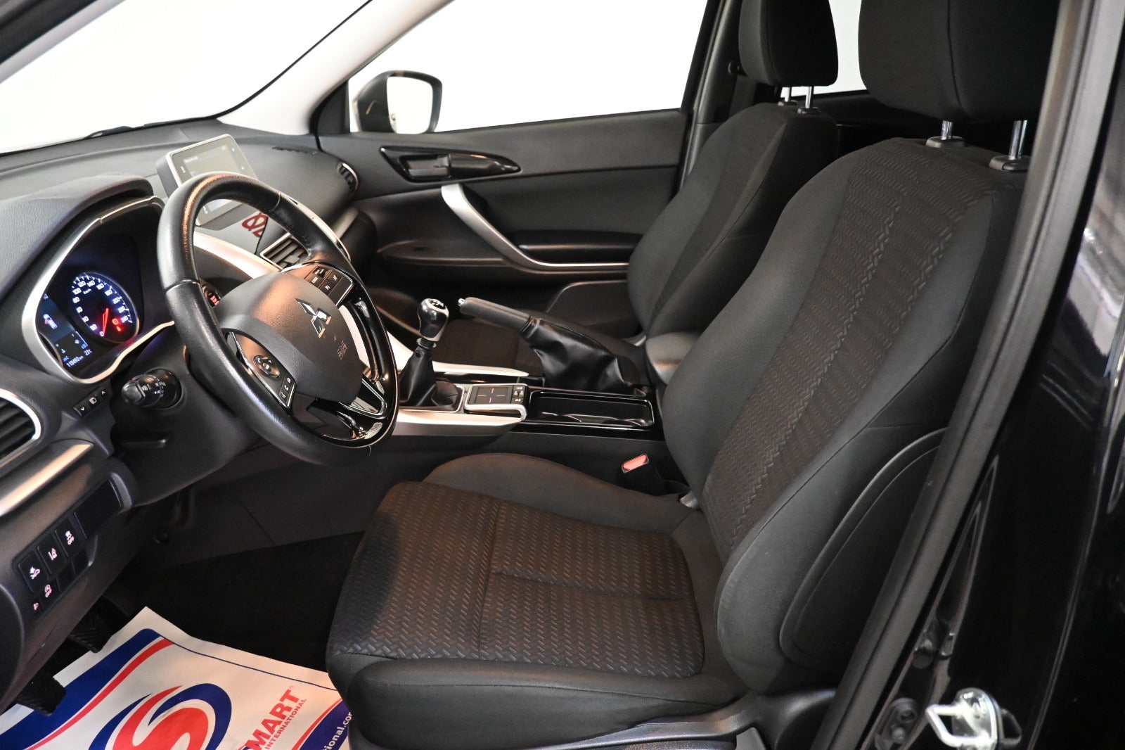 Mitsubishi Eclipse Cross T 163 Invite+