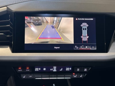 Audi Q4 e-tron Attitude