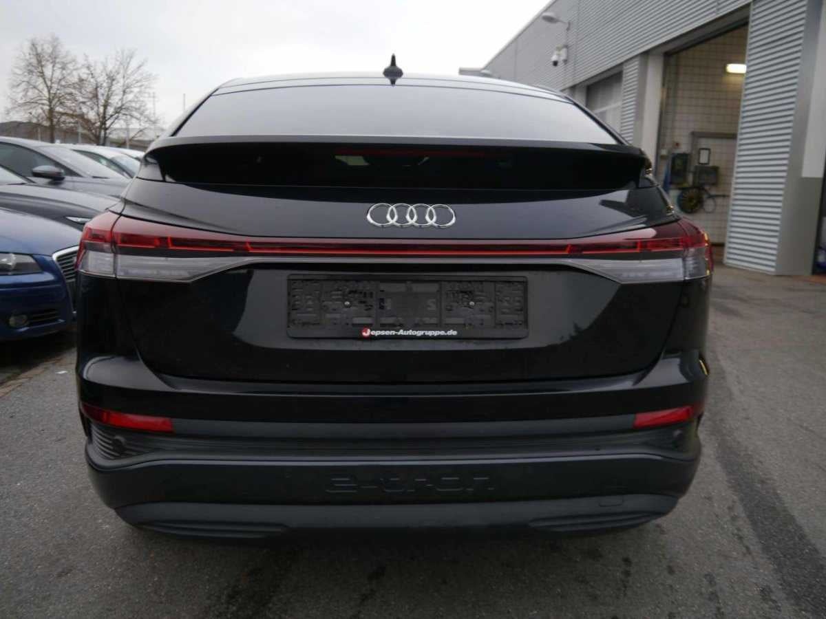 Audi Q4 e-tron Advanced Sportback