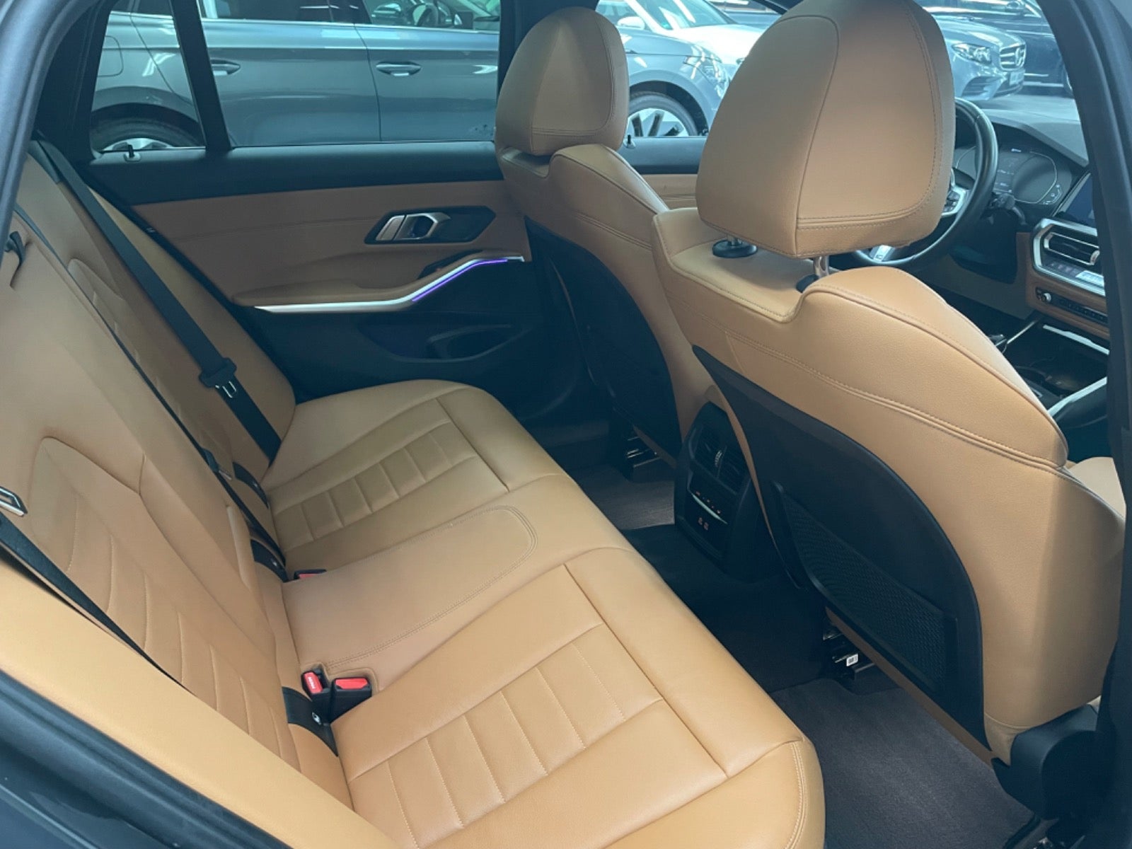 BMW 330e 2020