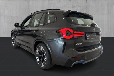 BMW iX3 Charged Plus M-Sport BMW iX3 Charged Plus M-Sport - 2
