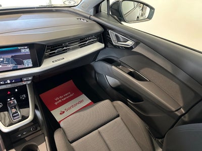 Audi Q4 e-tron Advanced