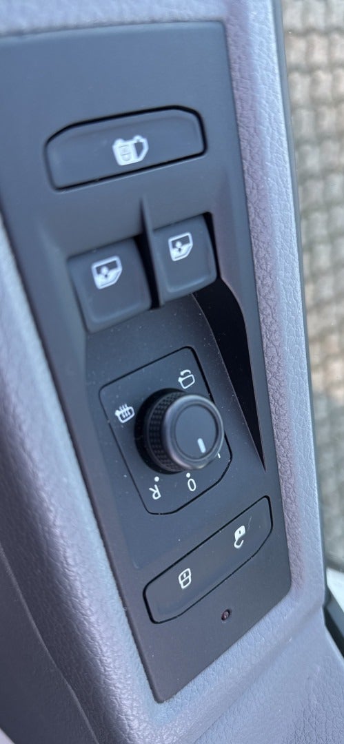 Billede af VW Transporter 2,0 TDi 110 Kassevogn lang