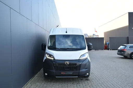 Peugeot Boxer 335 BlueHDi 140 L2H2 Premium EAT8