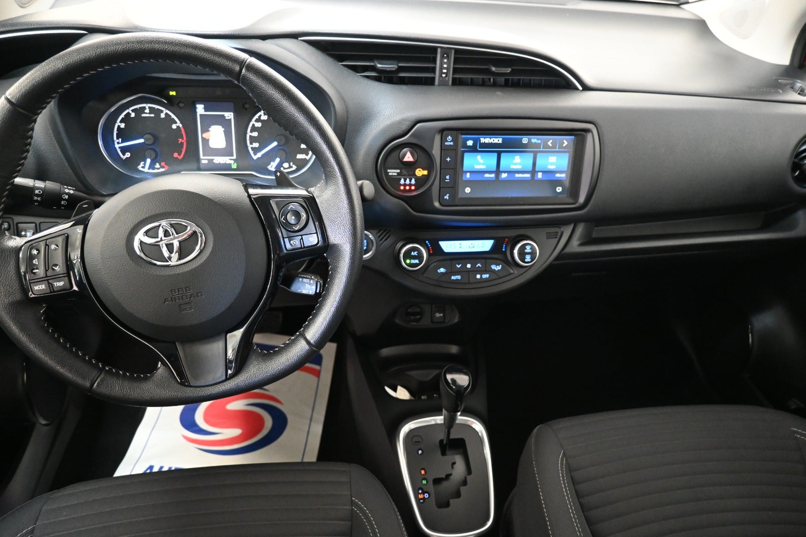 Toyota Yaris VVT-iE T3 Premium MDS