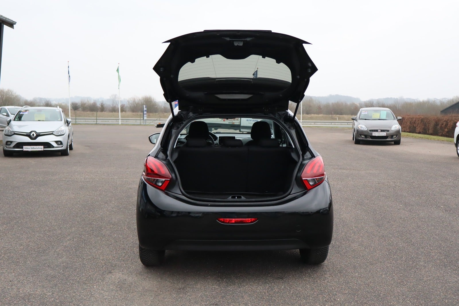 Billede af Peugeot 208 1,5 BlueHDi 100 Allure+