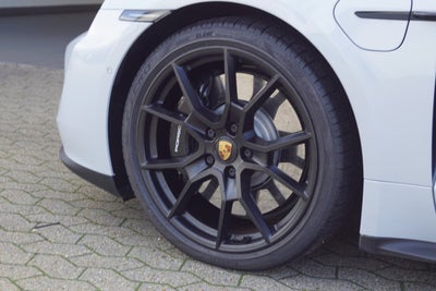 Porsche Taycan GTS Performance+ Sport Turismo