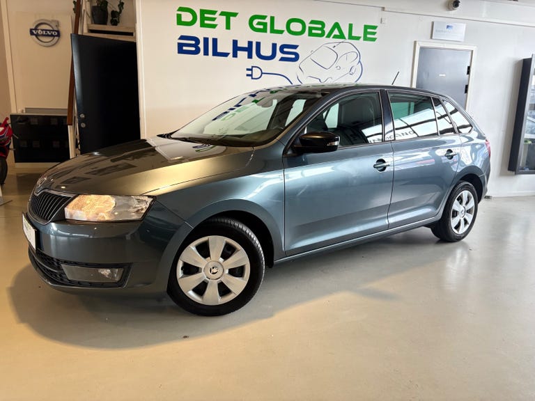 Skoda Rapid TSi 90 Ambition Spaceback