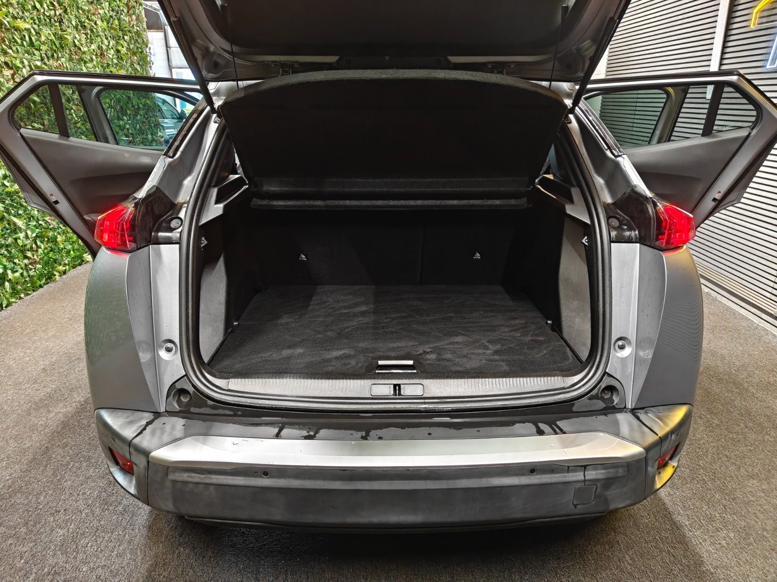 Billede af Peugeot e-2008 50 Allure