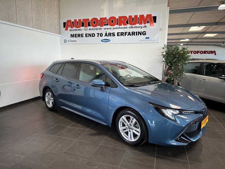 Toyota Corolla Hybrid H3 Business Touring Sports MDS Van