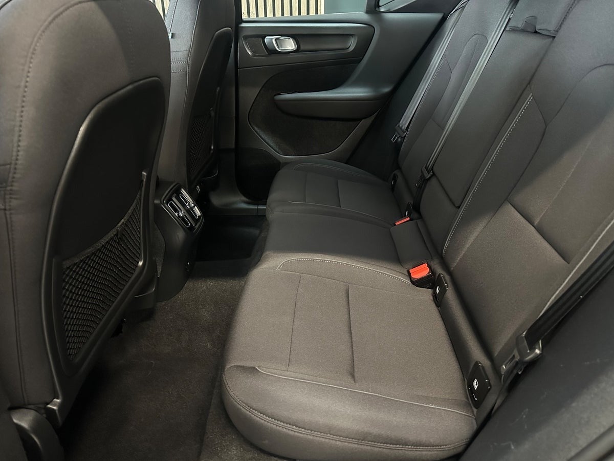 Volvo XC40 P6 ReCharge Core