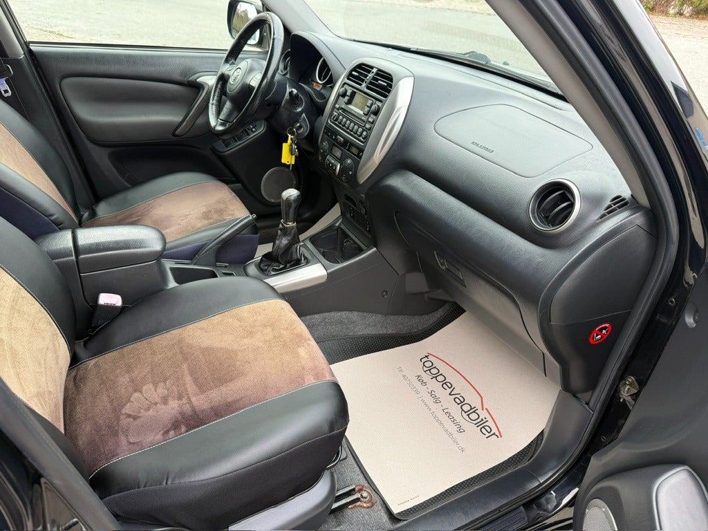 Toyota RAV4, Billede 8