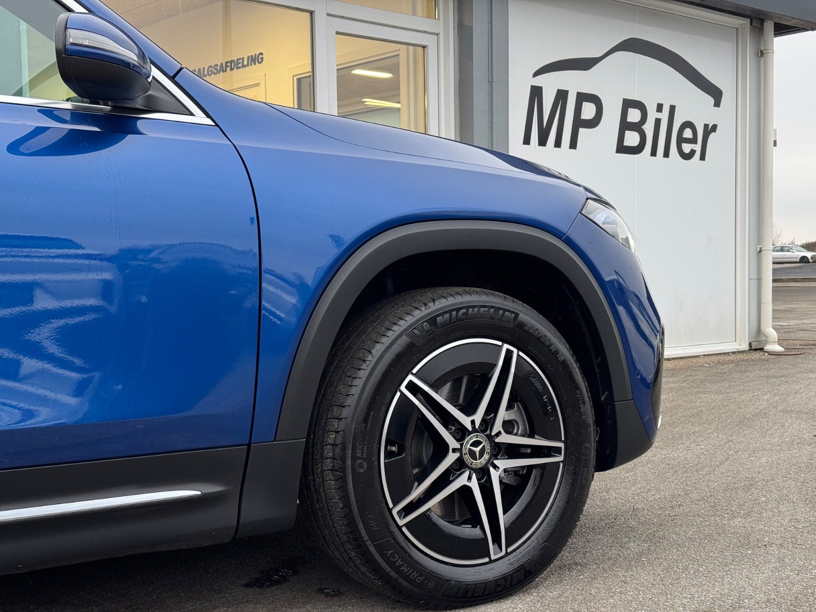 Billede af Mercedes EQB300 AMG Line 4Matic