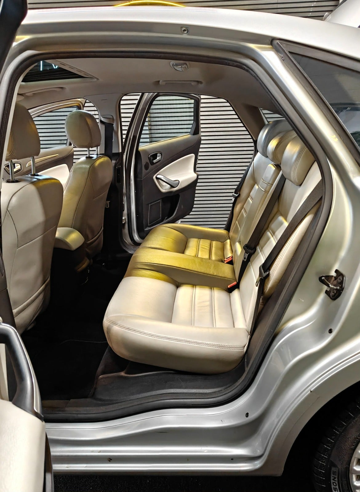 Billede af Ford Mondeo 2,3 Ghia aut.
