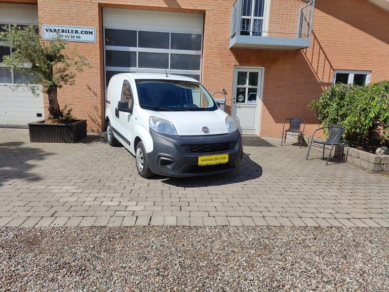 Fiat Fiorino MJT 80 Basic Van