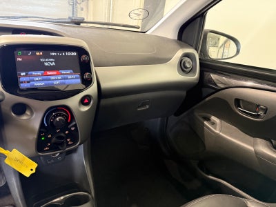 Toyota Aygo VVT-i x-black